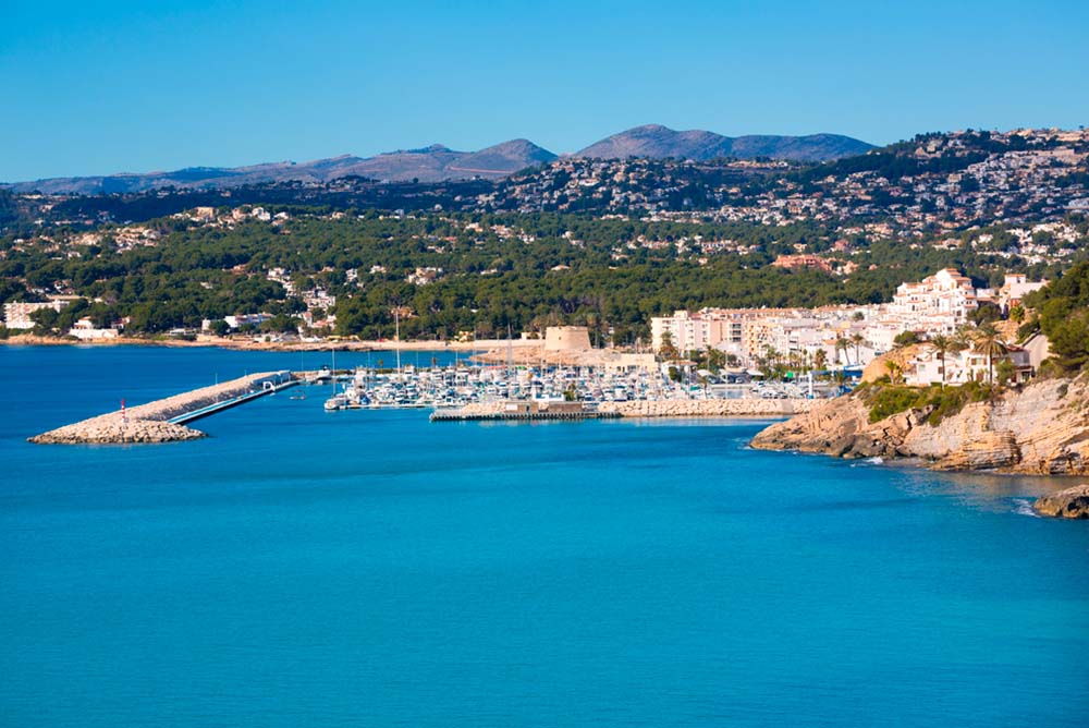 Moraira-Teulada, un pueblo donde cada día es diferente